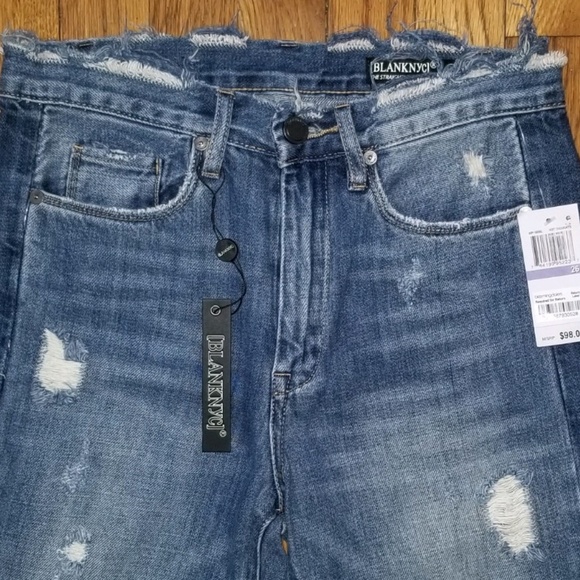 Sz 26  BLANKNYC Distressed Straight Ankle Jean - Picture 2 of 8
